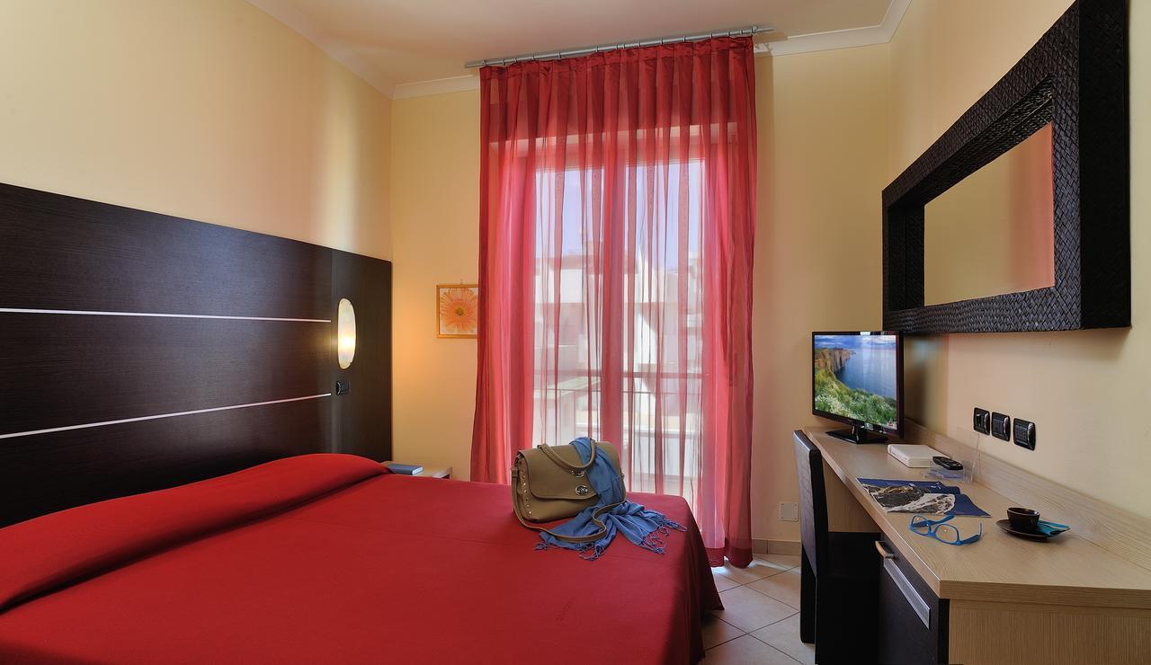 Hotel Bridge Bellaria-Igea Marina Exterior photo